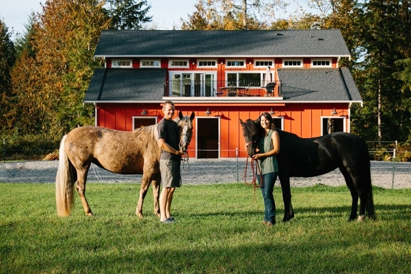 Gorgeous minimal barn house with modern farmhouse flare.