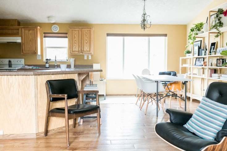 Ranch house dining room